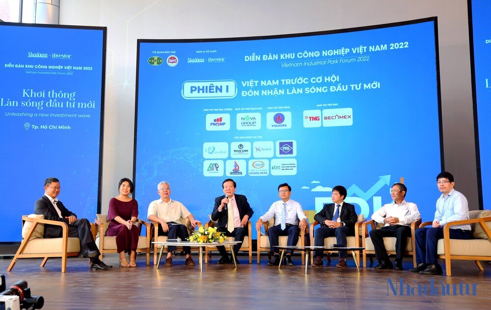 Viglacera tham dự Diễn đàn Khu công nghiệp Việt Nam 2022